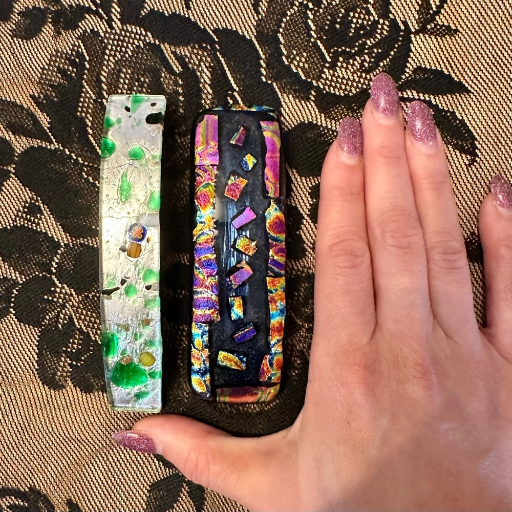 2 Vintage Handcrafted Glass (One of A Kind) Hair Barrettes (Large Size) - Picture 3 of 10